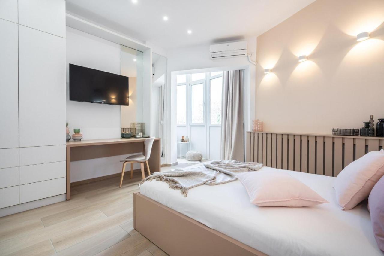 Bucharest Royal Apartments Next Oldtown Екстер'єр фото