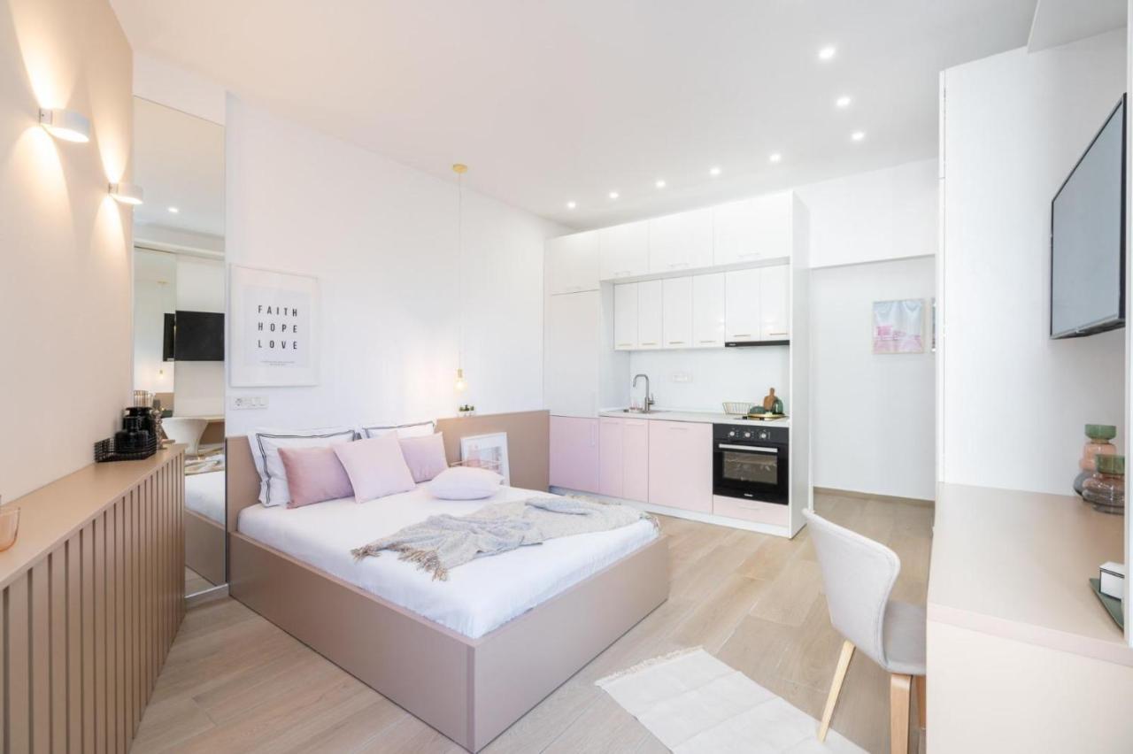 Bucharest Royal Apartments Next Oldtown Екстер'єр фото
